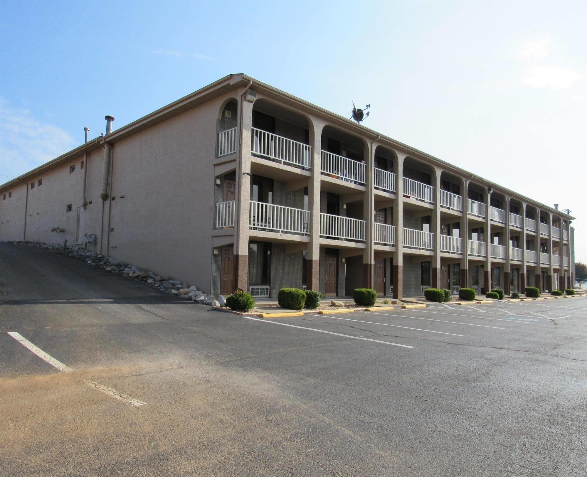 Americas Best Value Inn - Somerset Exterior foto